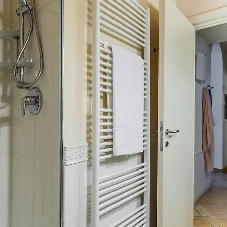 公寓式酒店 Ascanio Sforza - & 4*