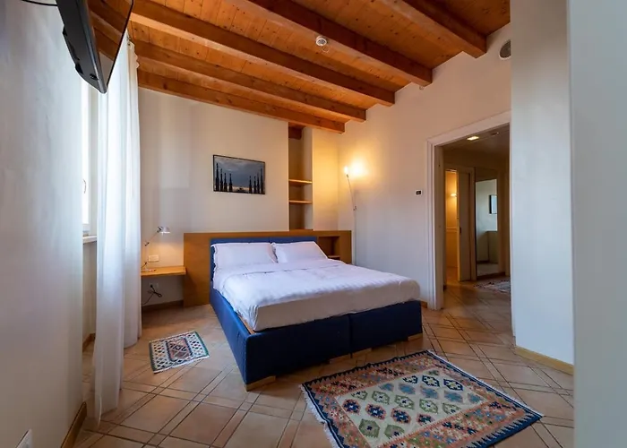 Apart Otel Ascanio Sforza - & 4*