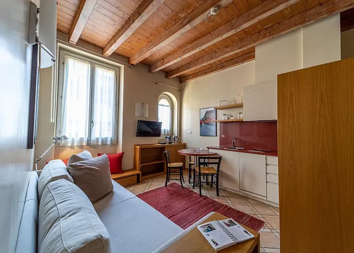 Ascanio Sforza - & 4* Milano